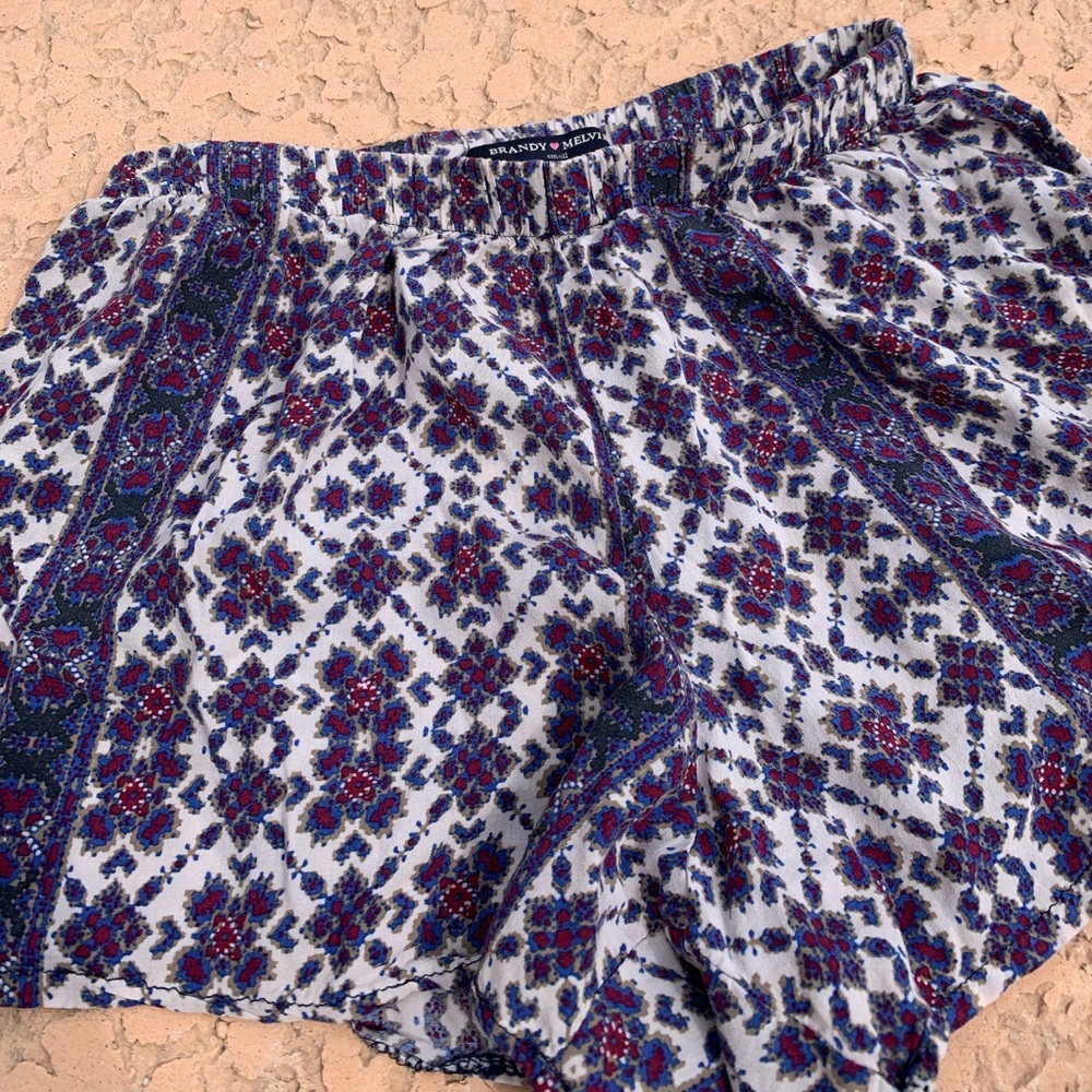 Brandy Melville flow shorts